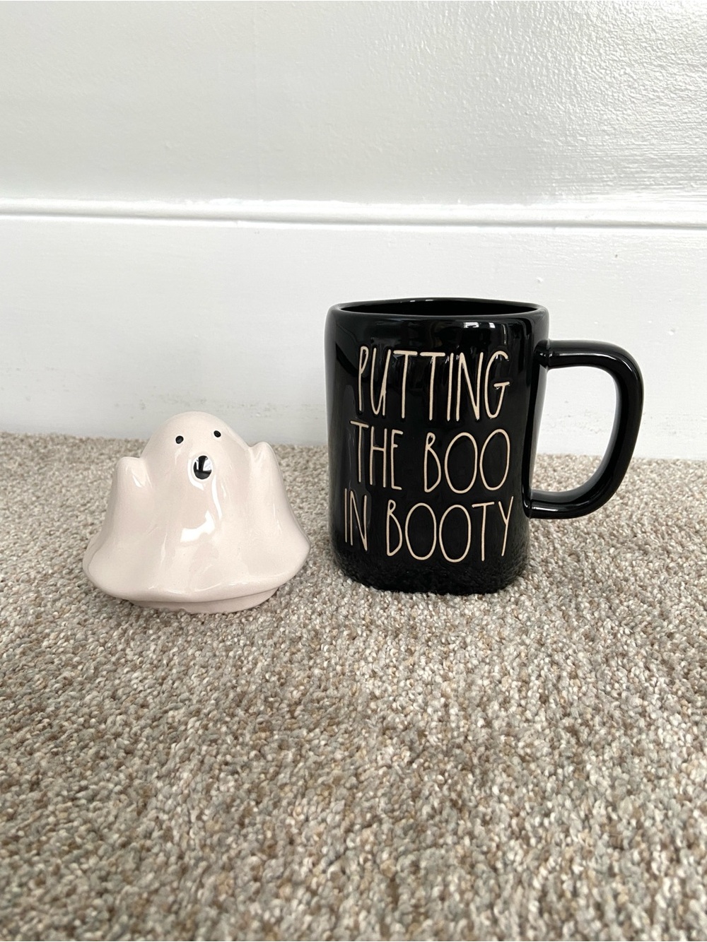 NWOT Rae Dunn "PUTTING THE BOO IN BOOTY" Mug with Ghost Topper - Picture 3 of 12